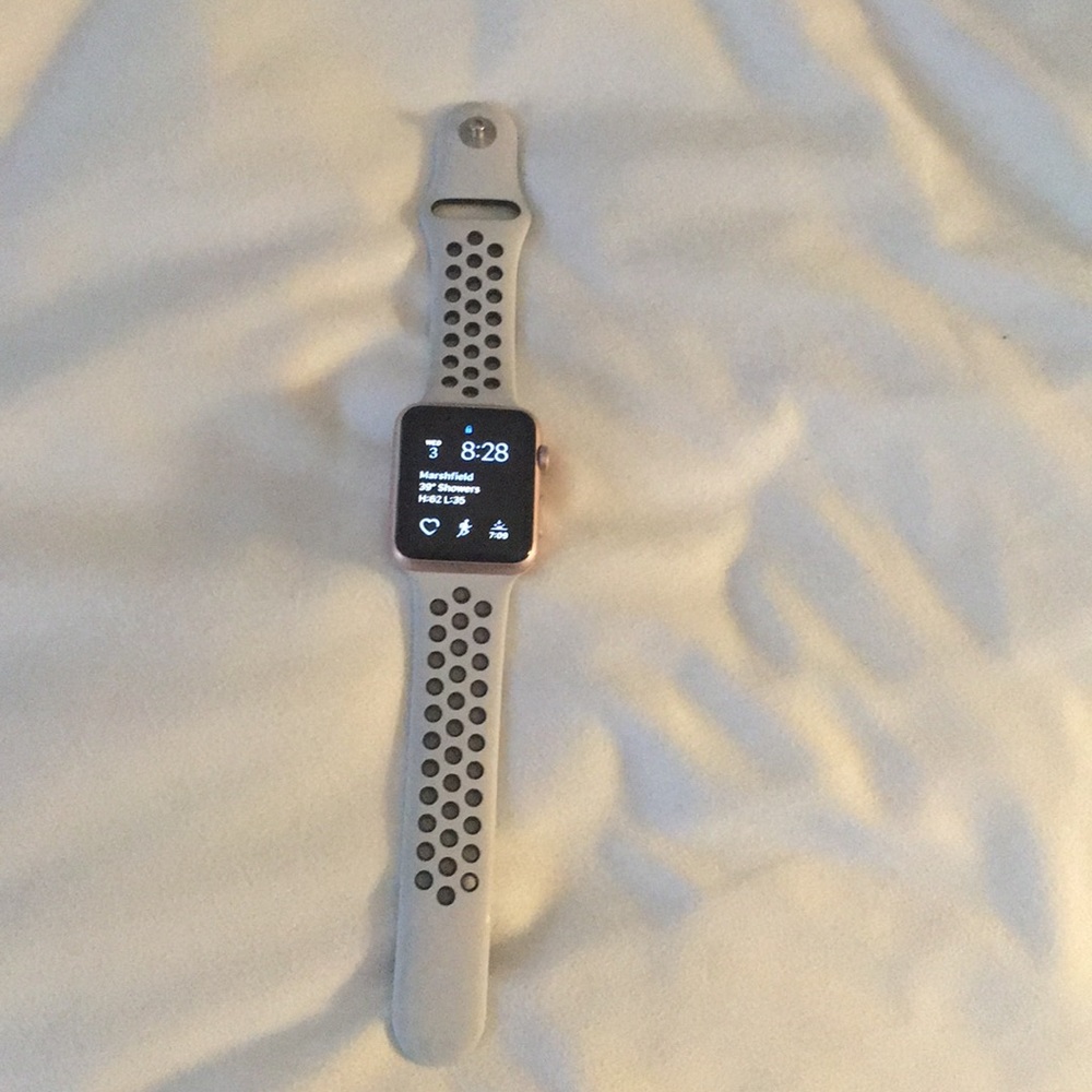 Apple Watch 7000 series 42 mm Rose gold